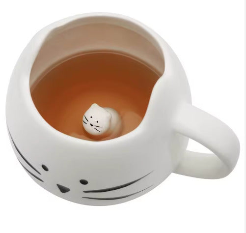 Hidden Kitty Mug 🐈